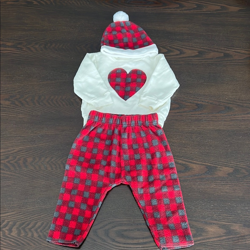 Chick Pea Baby Outfit in Creamy White